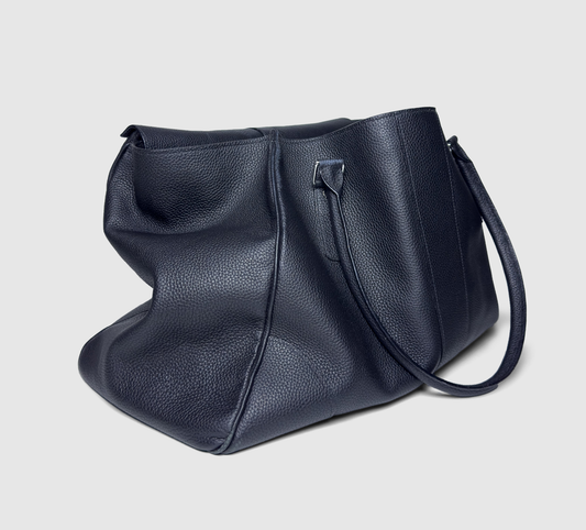 item no.4: spirit airlines friendly tote bag